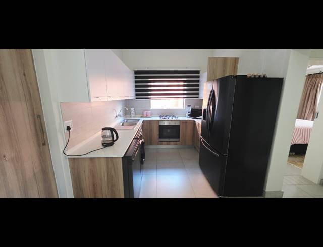 2 BEDROOM APARTMENT FOR SALE IN MODDERFONTEIN